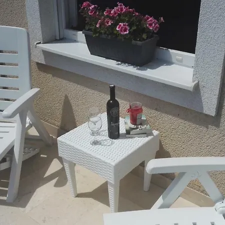 Ljubica * Kastela